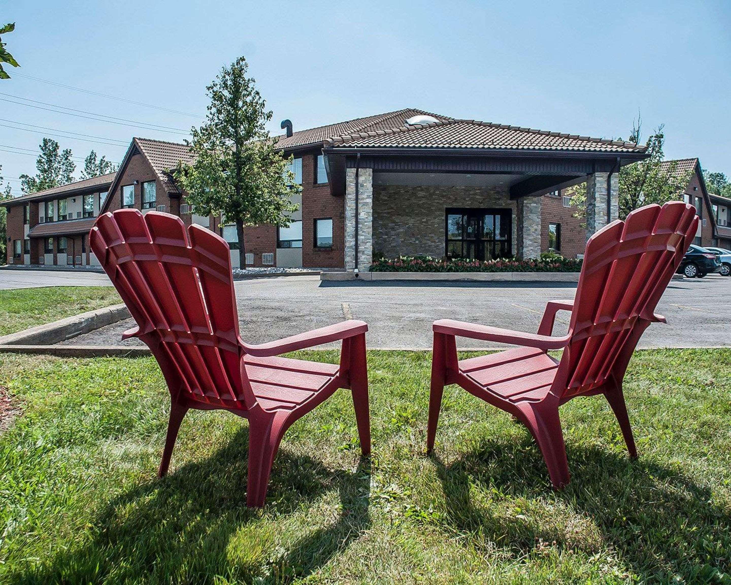 Comfort Inn Fort Erie Exterior photo